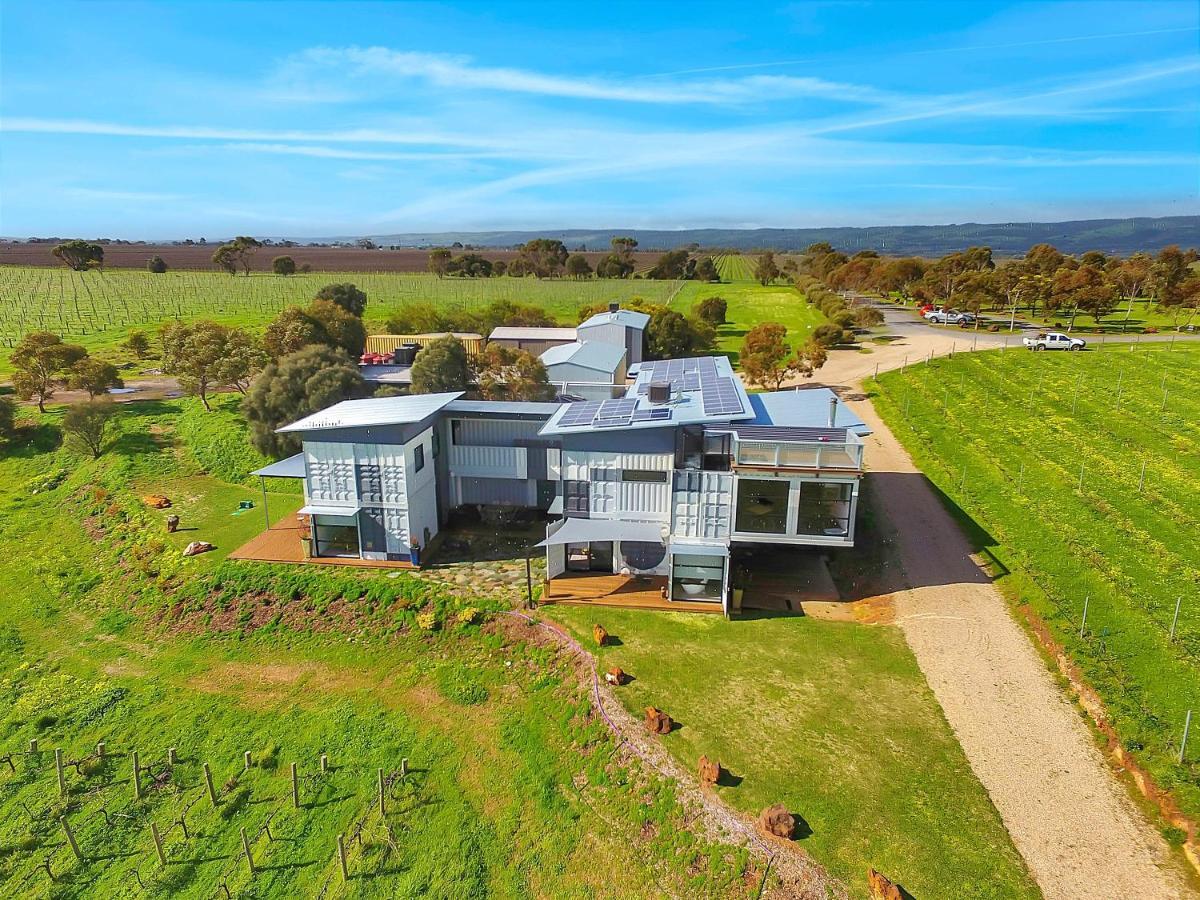 Hotel California Road At Inkwell Wines Mclaren Vale Eksteriør billede